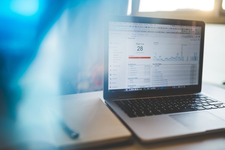 access-analytics-apple-139387 what is SEO